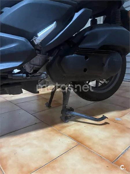 Yamaha XMAX 125 – Vista 9