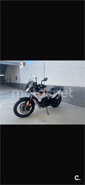 KTM 790 – Vista 2