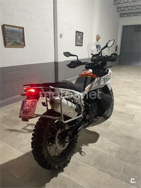 KTM 790 – Vista 4