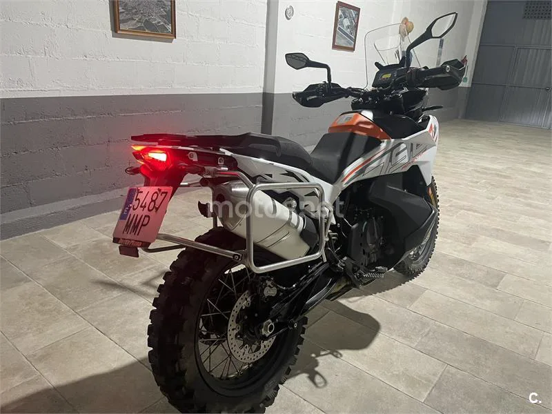 KTM 790 – Vista 5