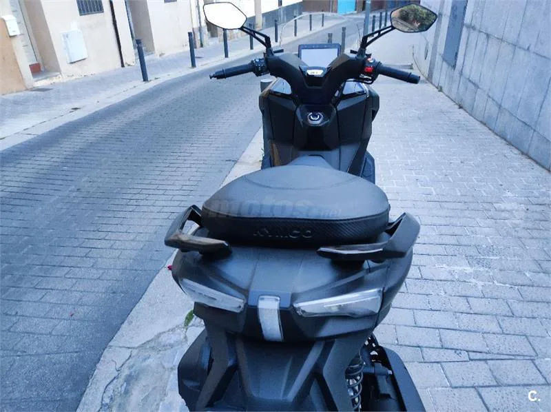 Kymco Super Dink 125i – Vista 5