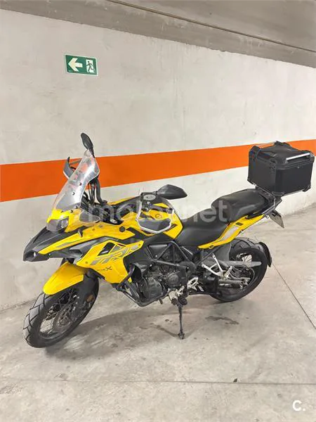 Benelli TRK 502 – Vista 4