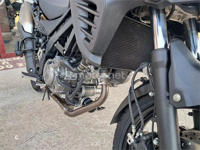 Suzuki V-Strom 650 – Vista 4