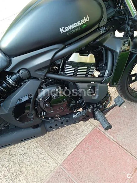 Kawasaki Vulcan S – Vista 8