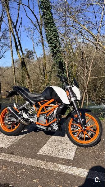KTM 390 Duke – Vista 4
