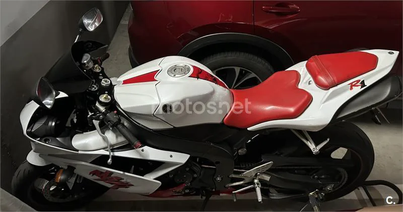 Yamaha R1 – Vista 3