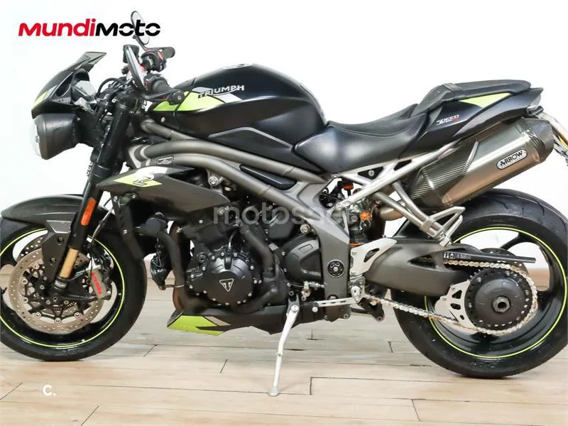 Triumph Speed Triple – Vista 6