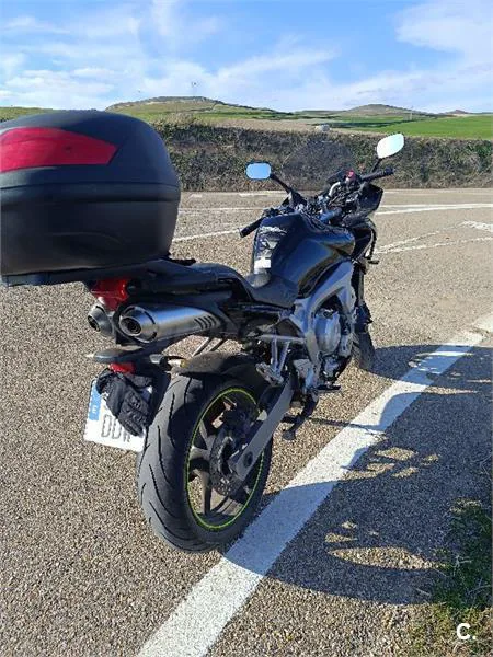 Yamaha FZ6 S – Vista 2