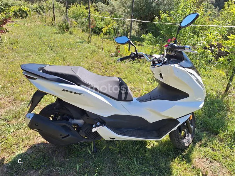 Honda PCX 125 – Vista 2