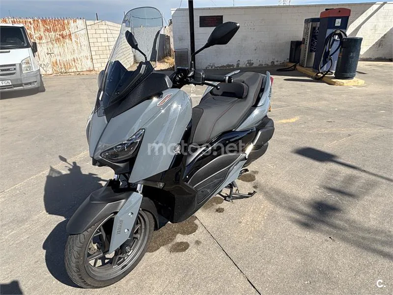 Yamaha XMAX 300 – Vista 2
