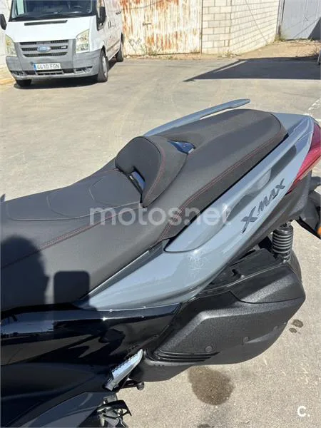 Yamaha XMAX 300 – Vista 8