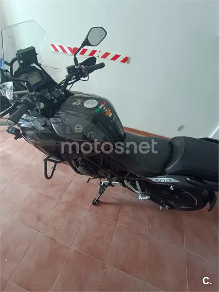Benelli TRK 502 – Vista 2