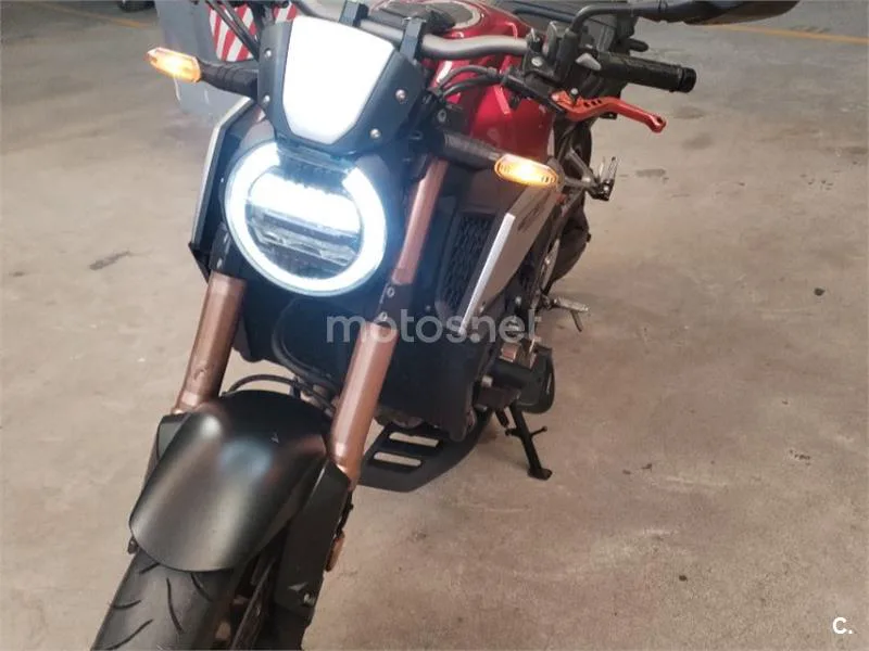 Honda CB650R - Vista 13