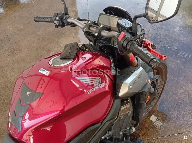 Honda CB650R - Vista 5
