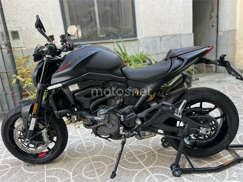 Ducati Monster – Vista 2