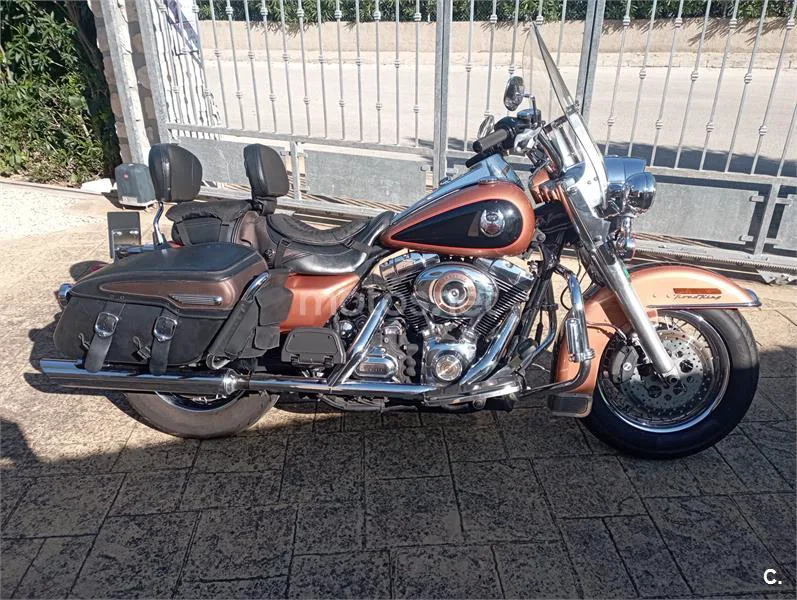 Harley-Davidson Road King – Vista 11