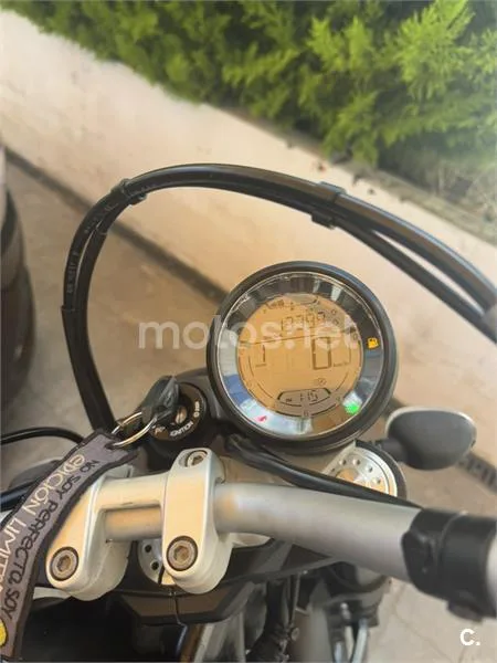 Ducati Scrambler – Vista 2
