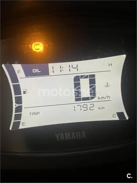 Yamaha NMAX – Vista 8