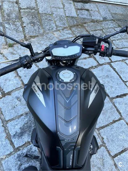 Yamaha MT-07 – Vista 5