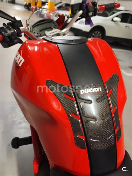 Ducati Monster 696 – Vista 6