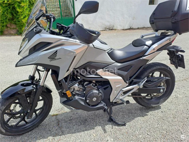 Honda NC 750 X – Vista 7