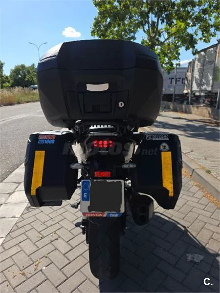 Honda NT1100 – Vista 4