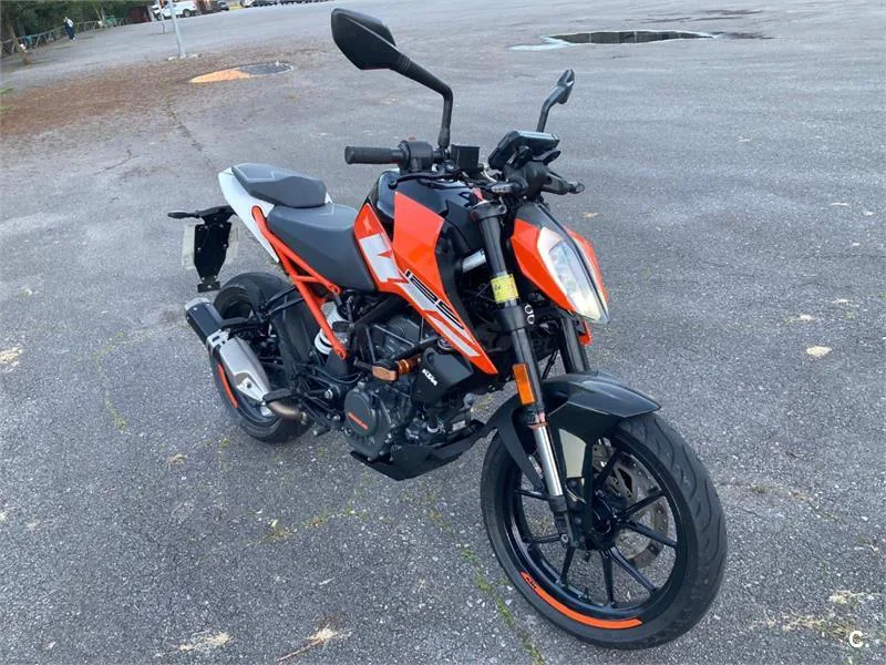 KTM 125 – Vista 4