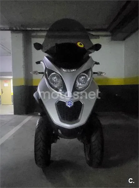 Piaggio MP3 LT 500 Sport – Vista 3