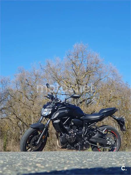 Yamaha MT-07 – Vista 4