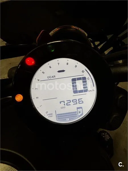 Yamaha XSR 700 – Vista 4