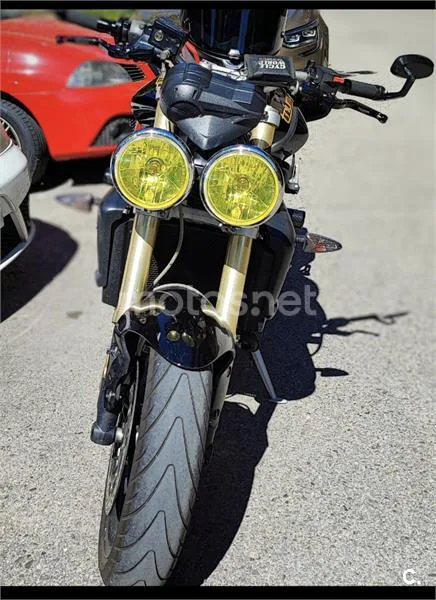 Triumph Street Triple – Vista 2