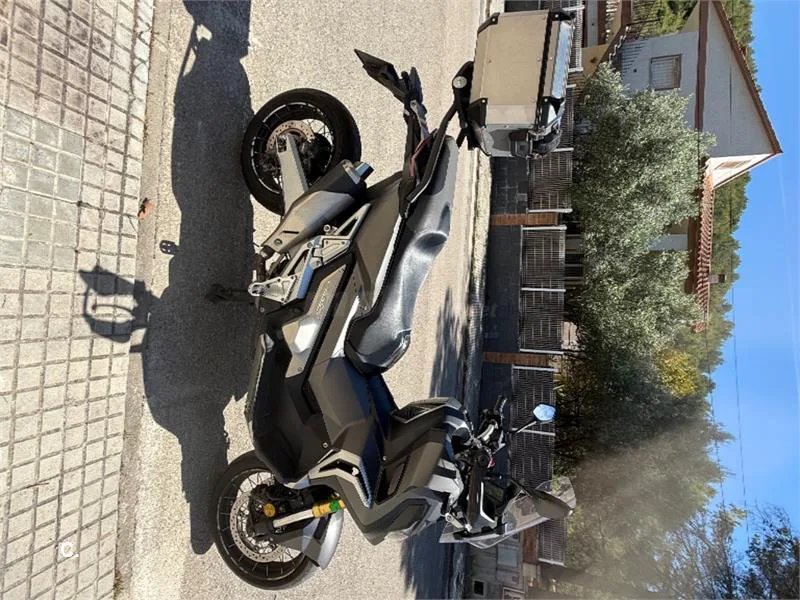 Honda X-ADV – Vista 8