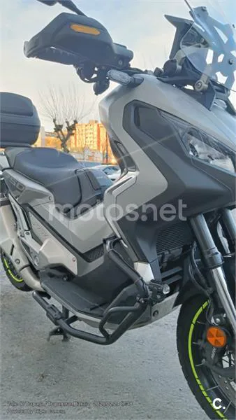 Honda X-ADV – Vista 3