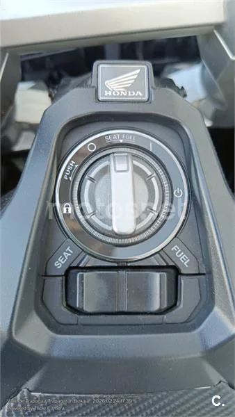 Honda X-ADV – Vista 7