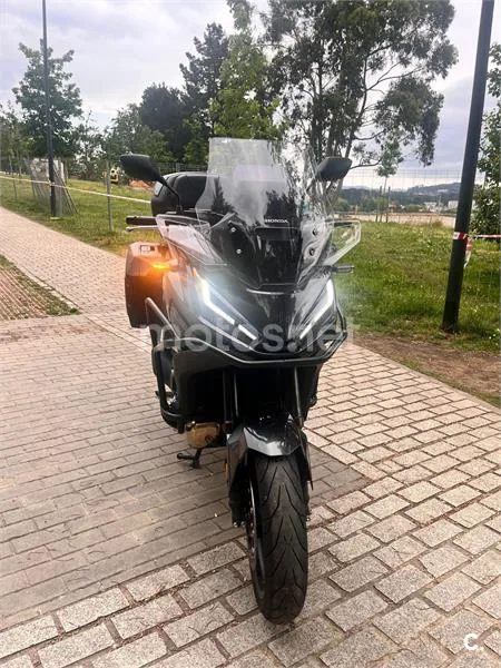Honda NT1100 – Vista 7