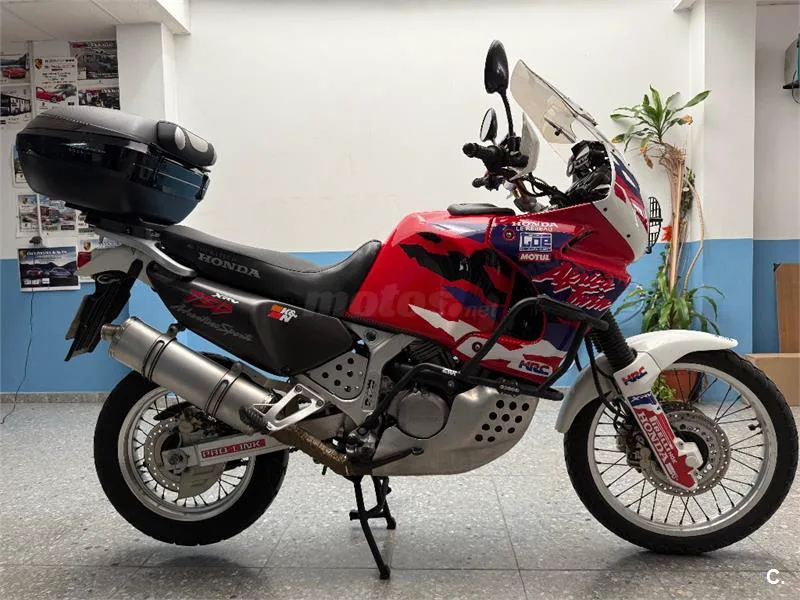 Honda XRV 750 Africa Twin – Vista 2
