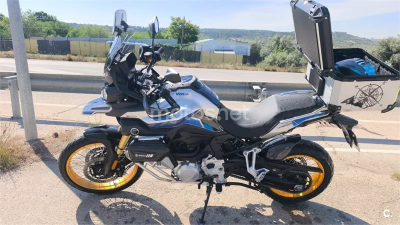 Voge 900 DSX – Vista 2