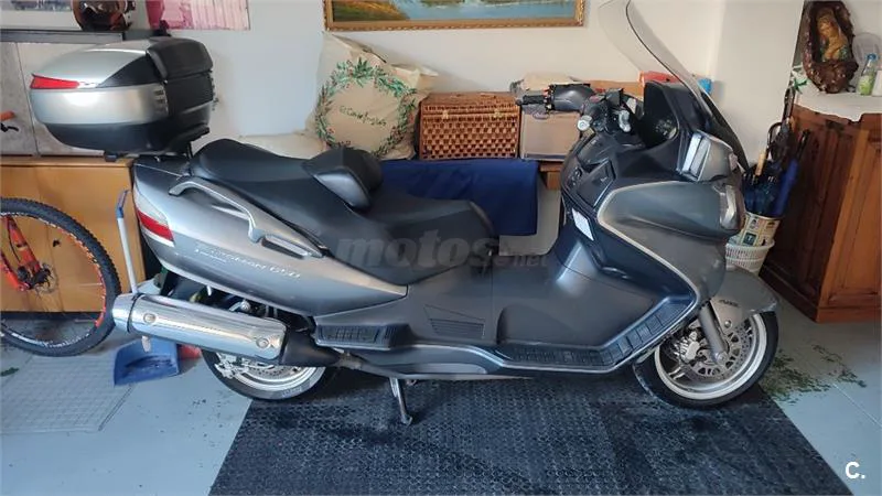 Suzuki Burgman 650 Executive – Vista 5