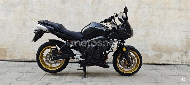 Yamaha FZ6 Fazer S2 – Vista 2