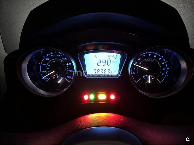 Piaggio MP3 - Vista 34