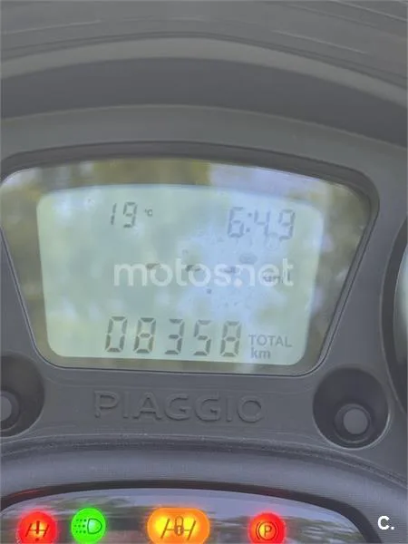 Piaggio MP3 – Vista 7