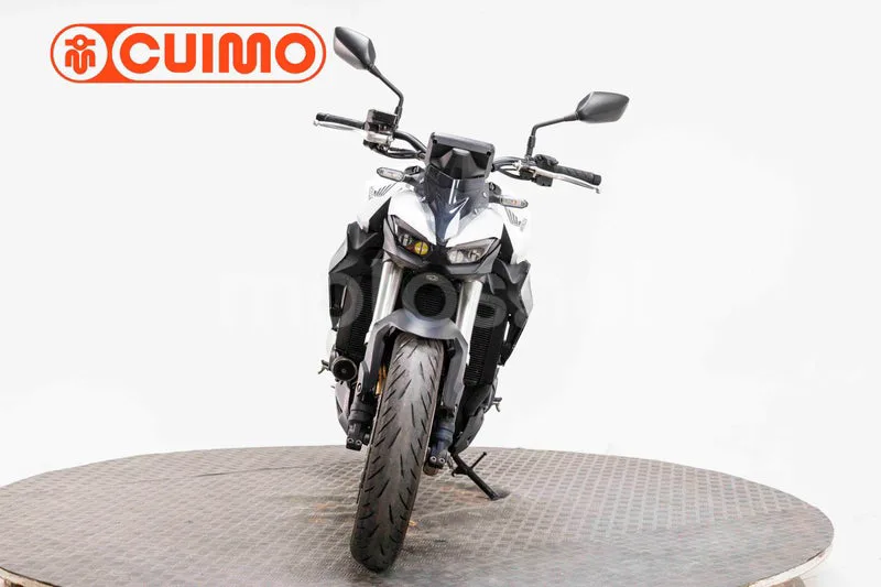Honda CB 1000 Hornet – Vista 20