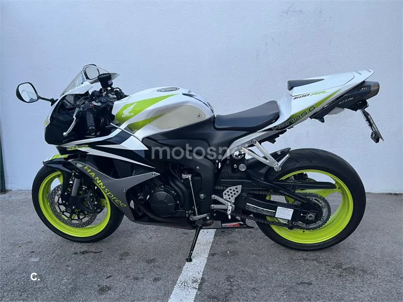 Honda CBR600RR - Vista 5