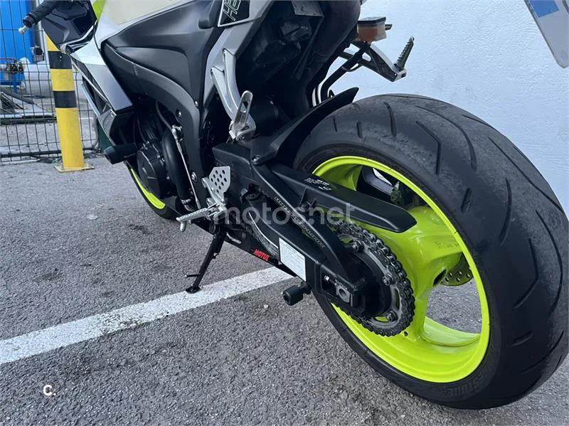Honda CBR600RR - Vista 6