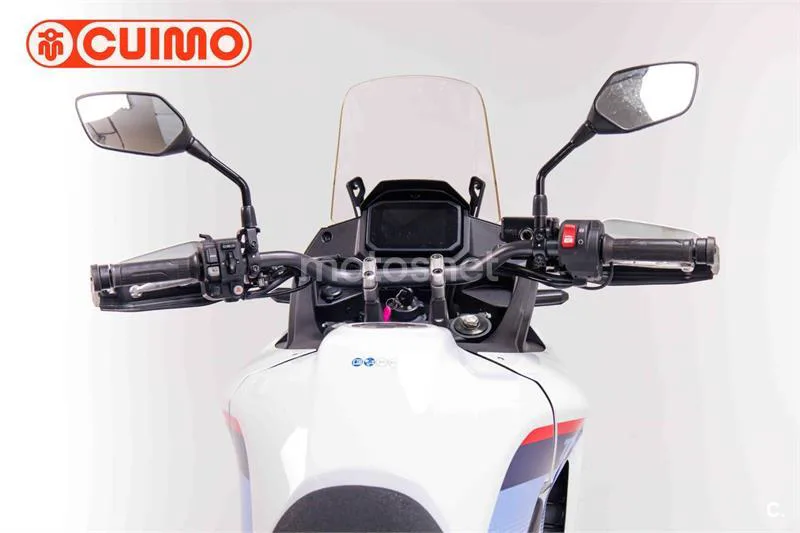 Honda XL 750 Transalp – Vista 17