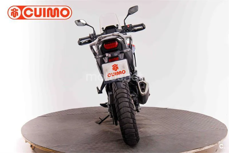 Honda XL 750 Transalp – Vista 5