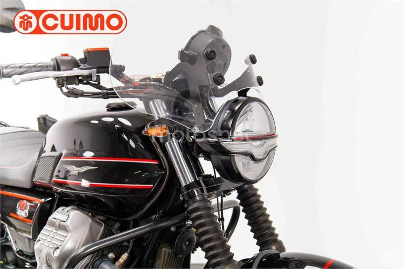 Moto Guzzi V7 – Vista 11