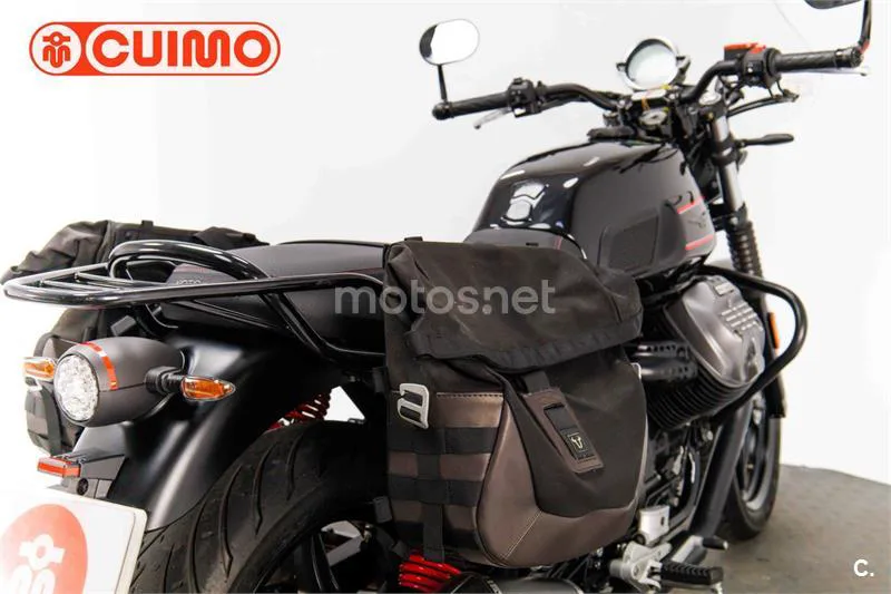 Moto Guzzi V7 – Vista 16