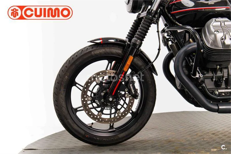 Moto Guzzi V7 – Vista 21