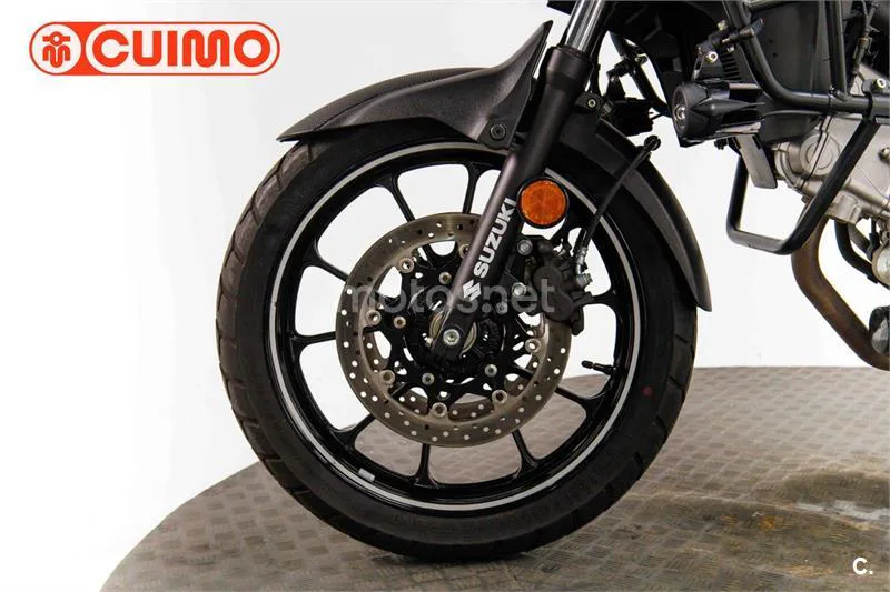 Suzuki V-Strom 650 – Vista 21